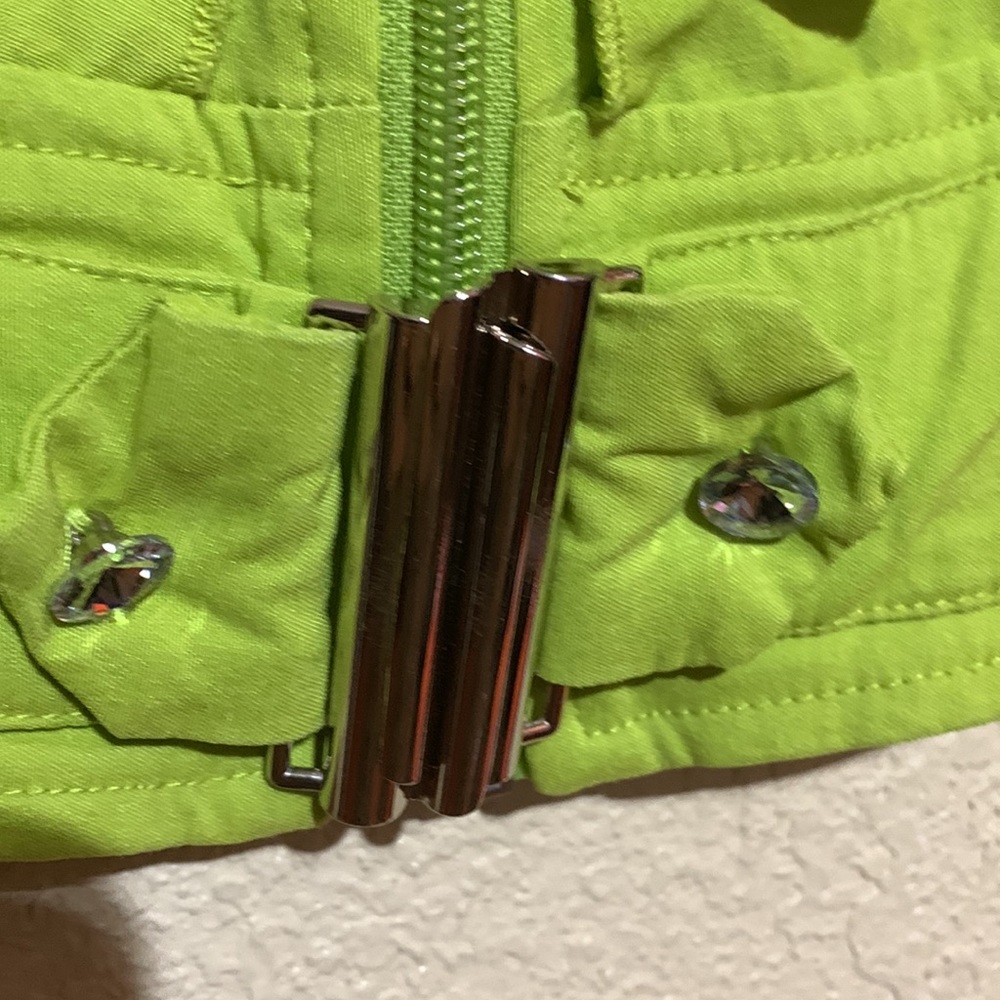 oh Yes Vest Green Rhinestone Buttons Zip Up Ruffle Front M - Picture 5 of 14